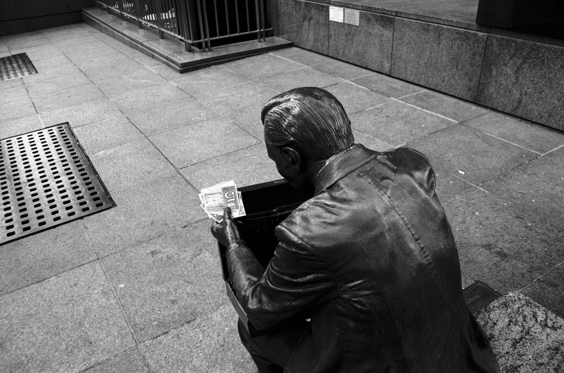 black and white portrait of a statue