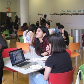 Students talking with Dean Green